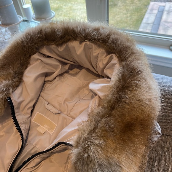 Beautiful, warm Michael Kors women’s winterr jackett size L - Picture 9 of 14